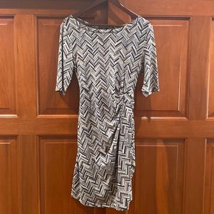 Fitted stretch fabric dress